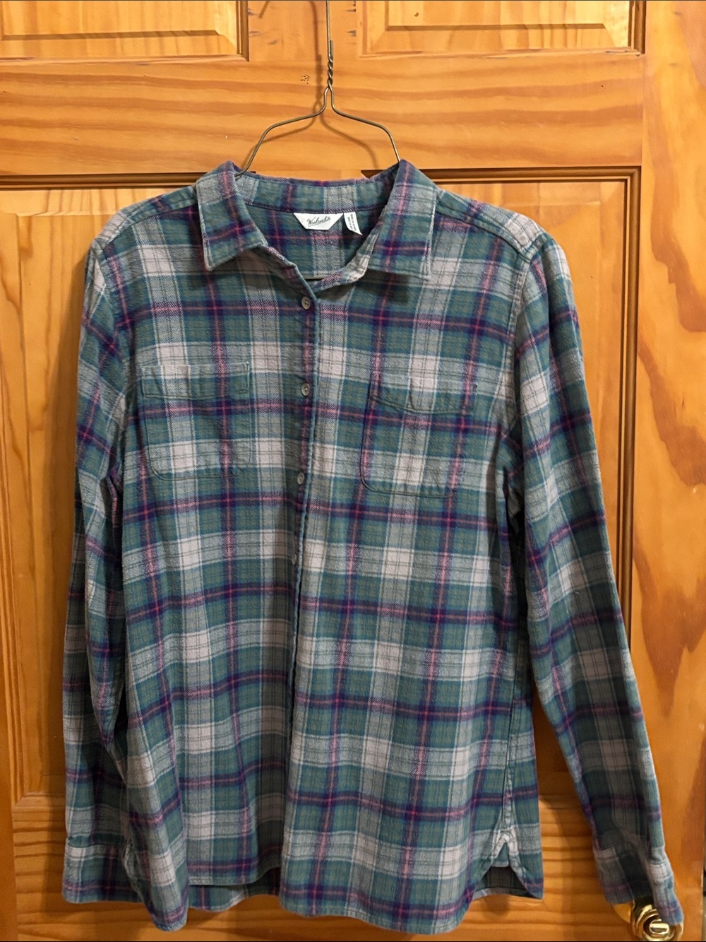 Woolrich Women's Green Plaid Button-Down Shirt